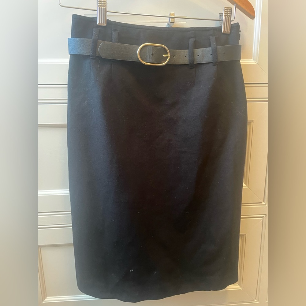 Pencil skirt with lining